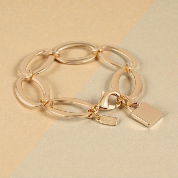 NWOT Kenneth Jay Lane Gold Tone Link Bracelet With Lock Charm - Picture 3 of 3